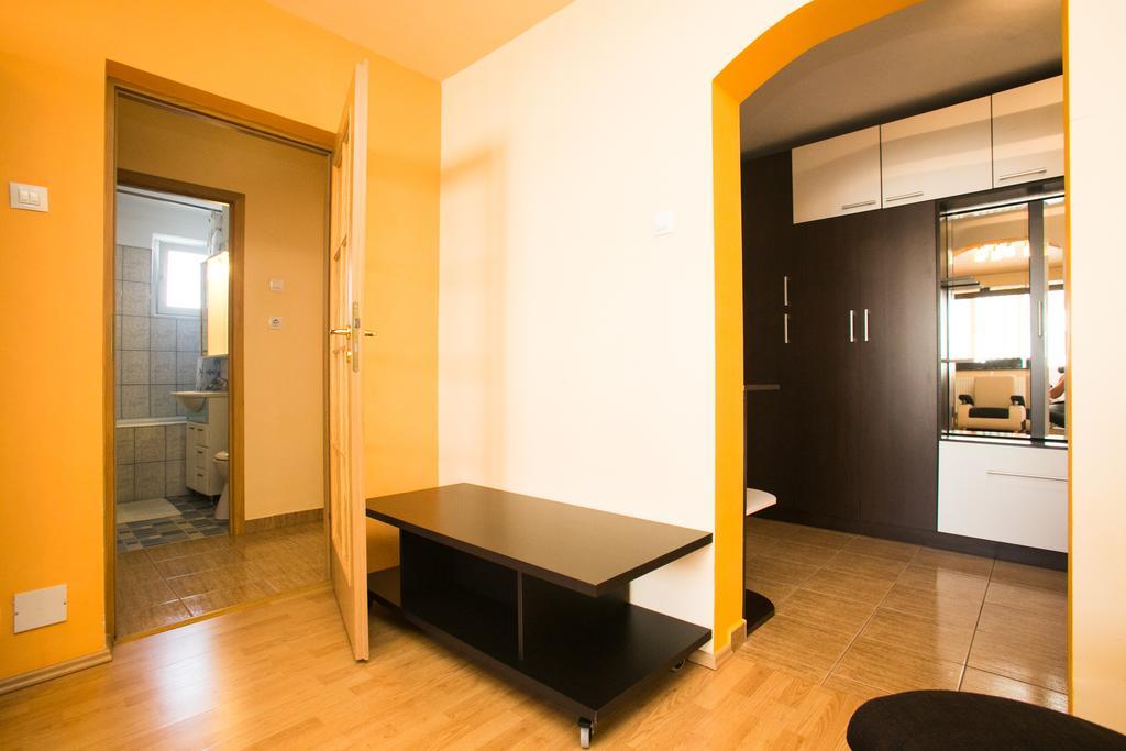 Sky Residence Бухарест Номер фото
